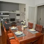 Claudia, Near Old Town, Free Parking Place 아파트 자다르