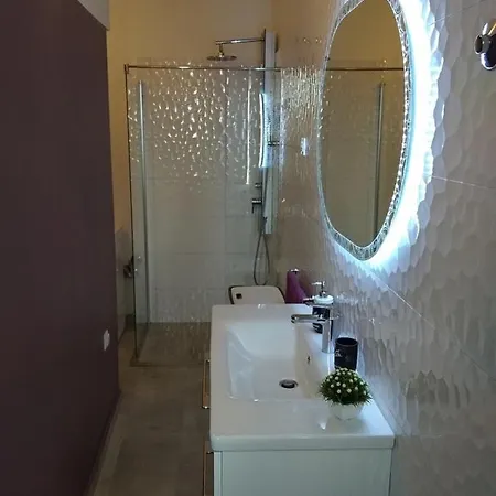 Apartment Claudia, Near Old Town, Free Parking Place *